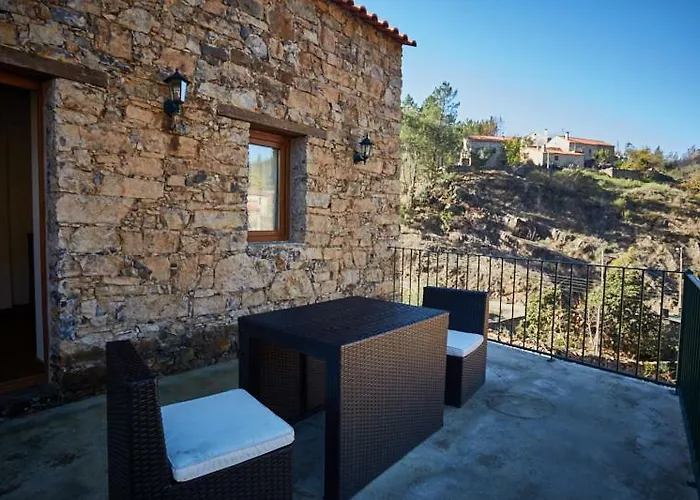 Casa Da Eira - Agua Formosa _ De Rei Hébergement de vacances